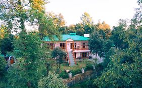 The Himalayan Woods, Chaukori